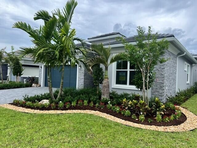 10222 Timber Creek Way, Palm Beach Gardens, FL 33412