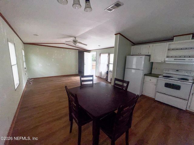 6705 NE 67TH Way, Gainesville, FL 32609