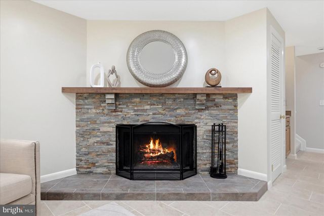 9425 CANDLEBERRY CT, Burke, VA 22015