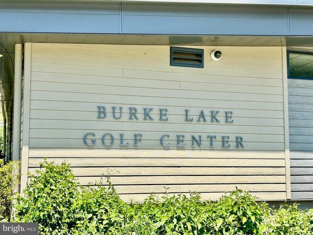 9425 CANDLEBERRY CT, Burke, VA 22015