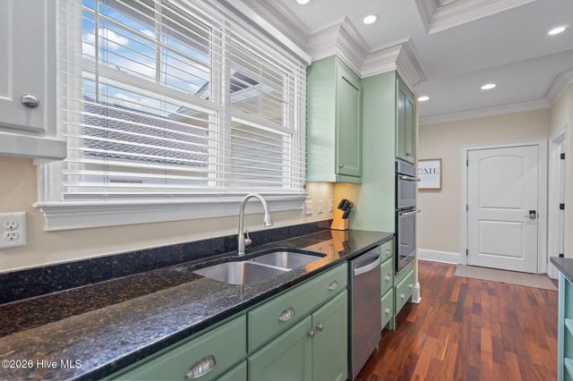 813 Fox Ridge Lane, Wilmington, NC 28405