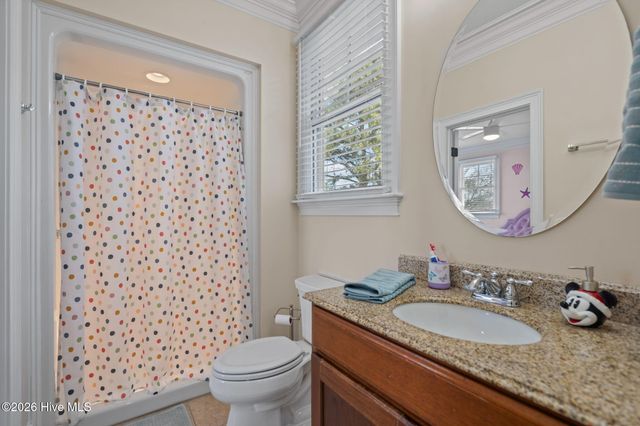 813 Fox Ridge Lane, Wilmington, NC 28405