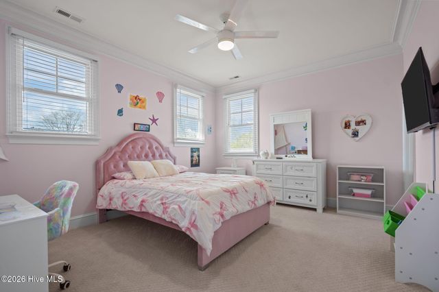 813 Fox Ridge Lane, Wilmington, NC 28405