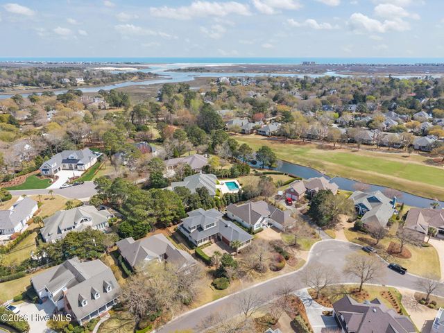 813 Fox Ridge Lane, Wilmington, NC 28405