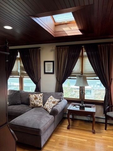 21 Whitney Rd, Quincy, MA 02169