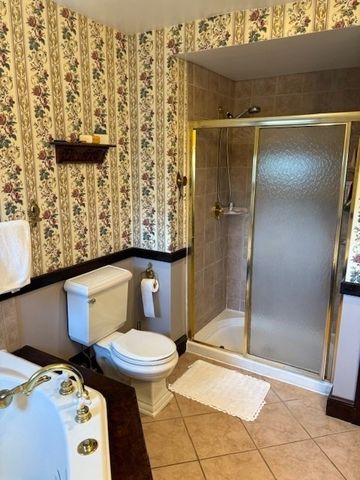 21 Whitney Rd, Quincy, MA 02169