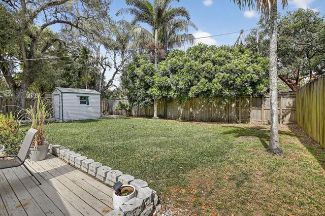 1213 SW 21st Street, Fort Lauderdale, FL 33315