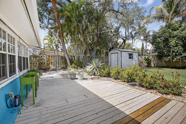 1213 SW 21st Street, Fort Lauderdale, FL 33315