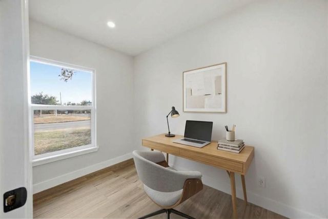 400 Chippendale Ave, Austin, TX 78745