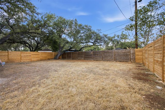 400 Chippendale Ave, Austin, TX 78745