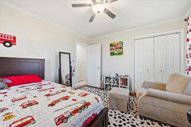 107 SURREY Avenue, Council Bluffs, IA 51503