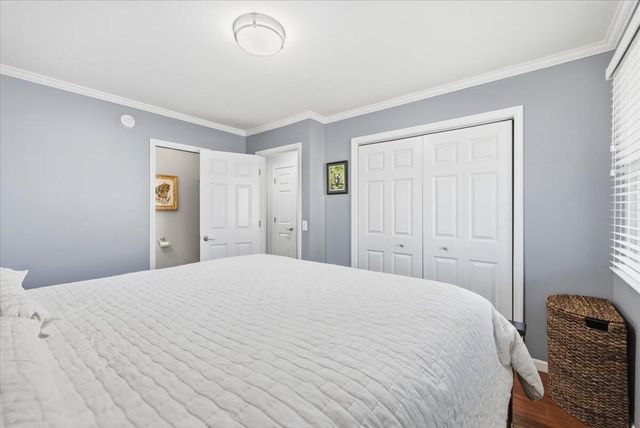 107 SURREY Avenue, Council Bluffs, IA 51503