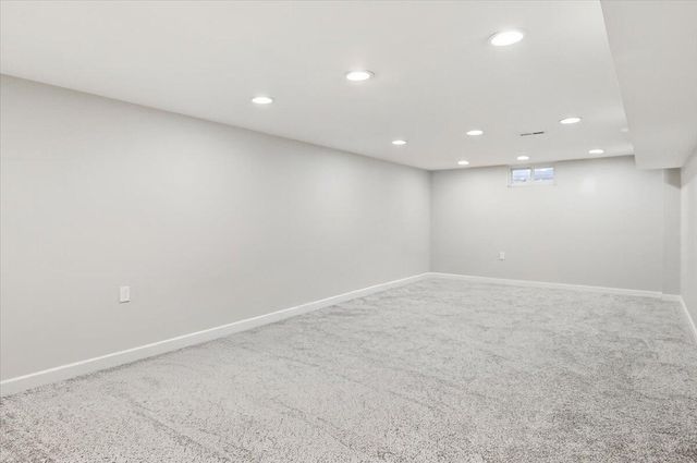 107 SURREY Avenue, Council Bluffs, IA 51503