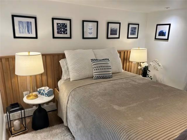 207 Main Avenue, Warwick, RI 02886