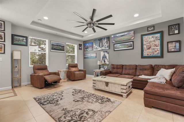 661 HANGNEST LANE, Lake Mary, FL 32746