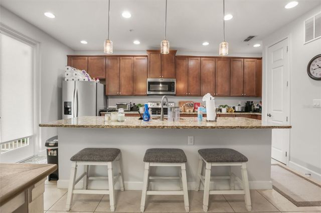 661 HANGNEST LANE, Lake Mary, FL 32746