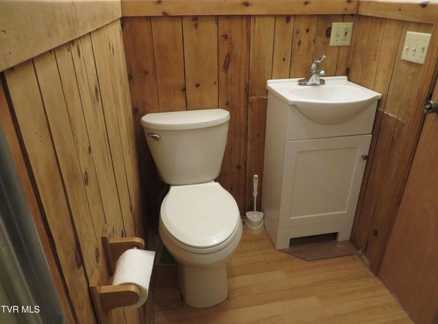 492 Forge Creek Road, Mountain City, TN 37683