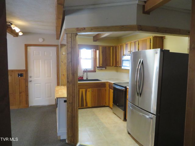 492 Forge Creek Road, Mountain City, TN 37683