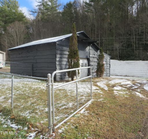 492 Forge Creek Road, Mountain City, TN 37683