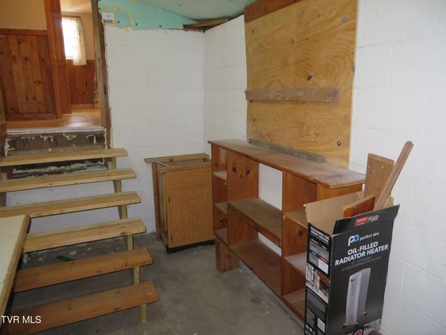 492 Forge Creek Road, Mountain City, TN 37683