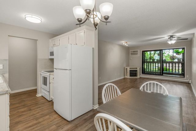 3431 Kent Street 708, Shoreview, MN 55126