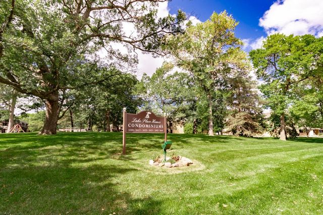 3431 Kent Street 708, Shoreview, MN 55126
