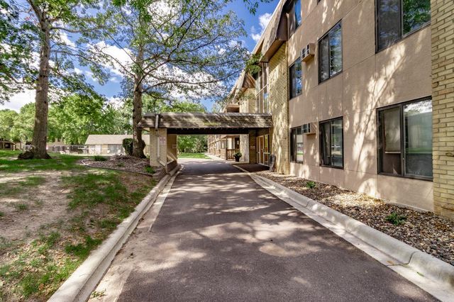 3431 Kent Street 708, Shoreview, MN 55126