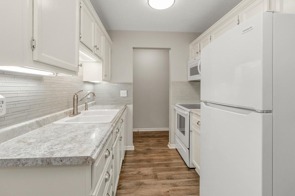 3431 Kent Street 708, Shoreview, MN 55126 — photo 3