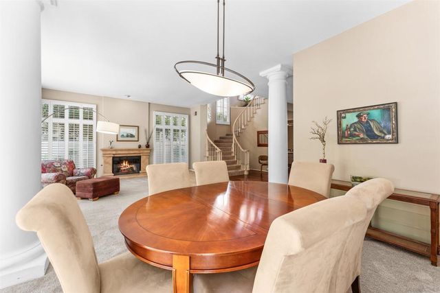 9744 Claiborne Square, La Jolla, CA 92037