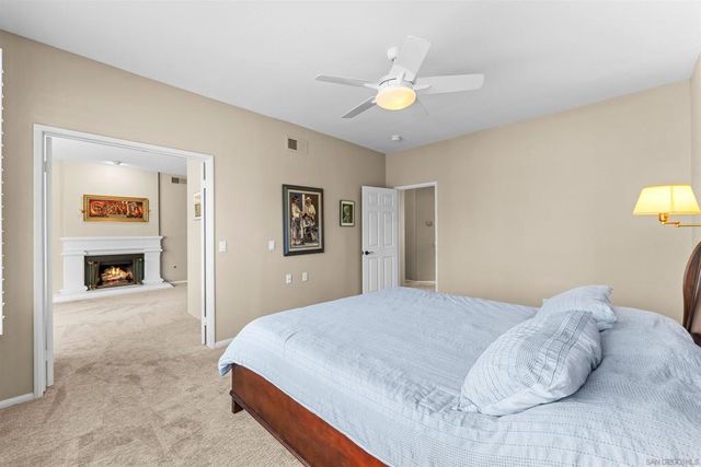 9744 Claiborne Square, La Jolla, CA 92037