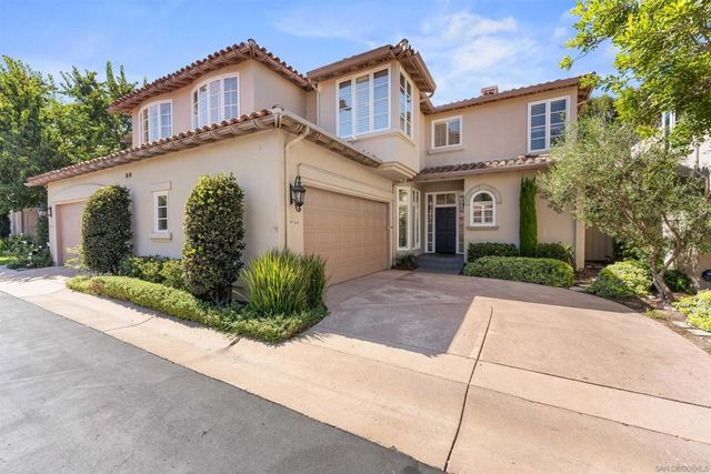 9744 Claiborne Square, La Jolla, CA 92037