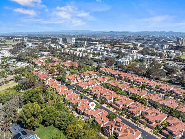 9744 Claiborne Square, La Jolla, CA 92037