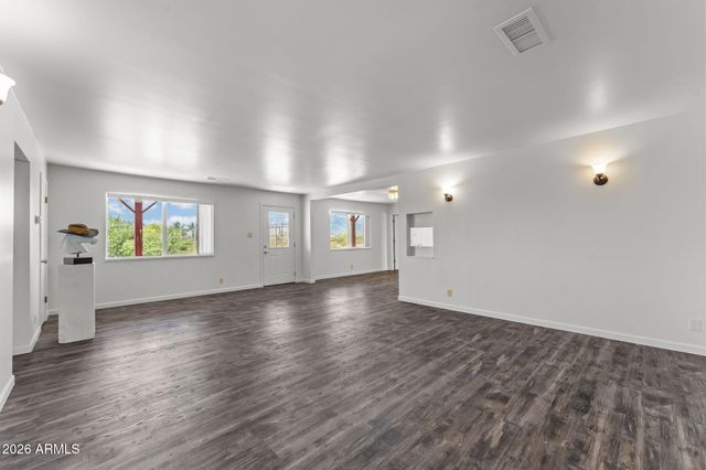 48234 N 513TH Avenue, Aguila, AZ 85320