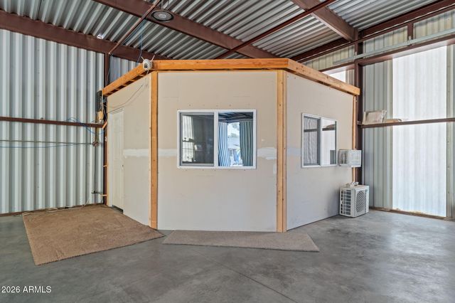 48234 N 513TH Avenue, Aguila, AZ 85320