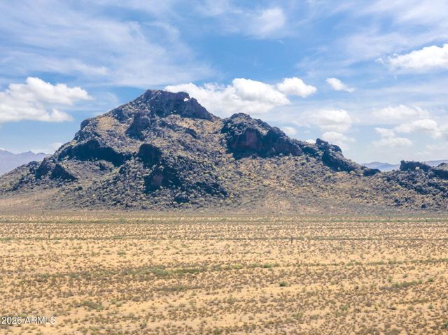 48234 N 513TH Avenue, Aguila, AZ 85320