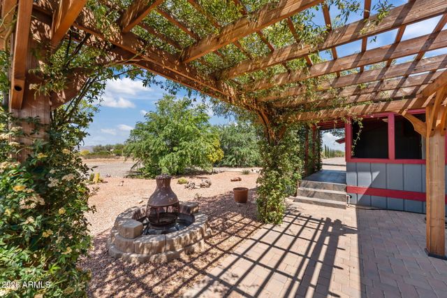 48234 N 513TH Avenue, Aguila, AZ 85320