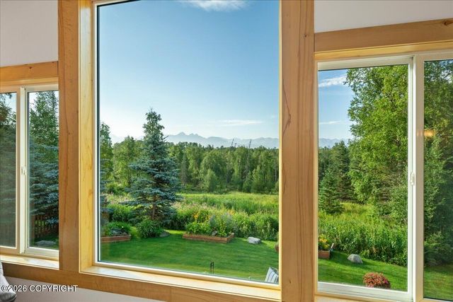 2276 E Ridgeview Drive, Wasilla, AK 99654