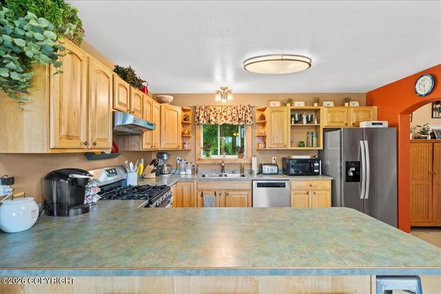 2276 E Ridgeview Drive, Wasilla, AK 99654