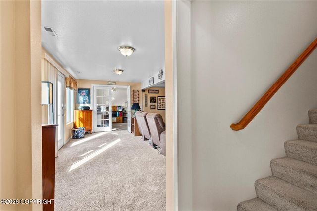 2276 E Ridgeview Drive, Wasilla, AK 99654