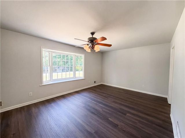 2650 Oxbow Way SW, Marietta, GA 30008