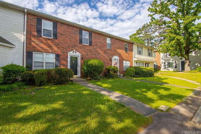 200 Pine Forest 3-B, Maumelle, AR 72113