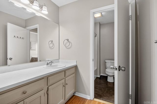 200 Pine Forest 3-B, Maumelle, AR 72113
