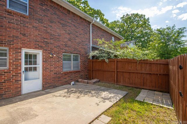 200 Pine Forest 3-B, Maumelle, AR 72113
