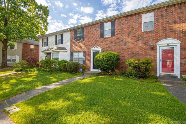 200 Pine Forest 3-B, Maumelle, AR 72113