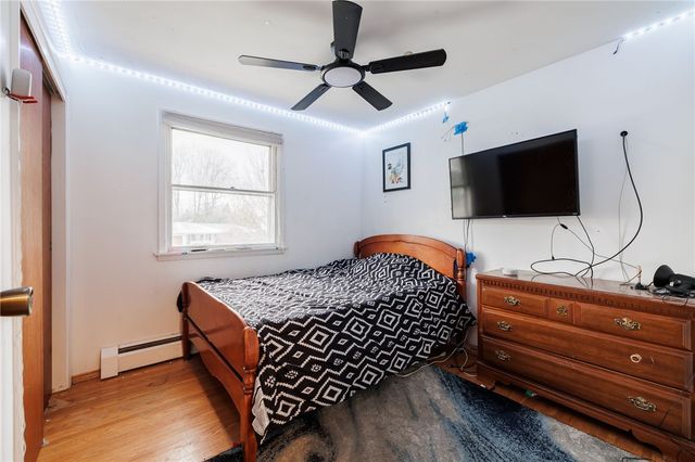 32 Black Walnut Drive, Greece, NY 14615