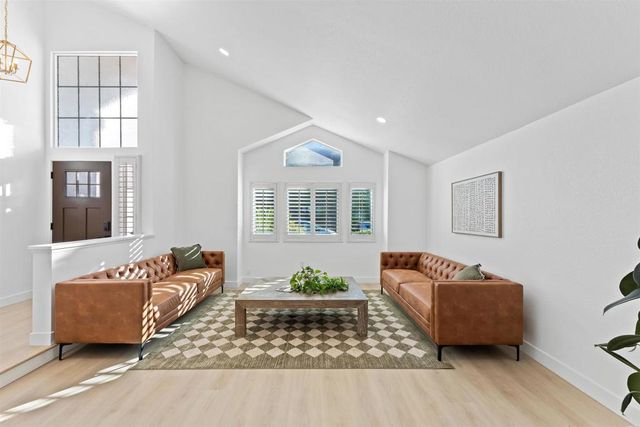 14442 Calle Nublado, San Diego, CA 92129