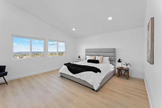 14442 Calle Nublado, San Diego, CA 92129