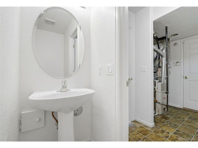 20000 Mitchell Pl 80, Denver, CO 80249