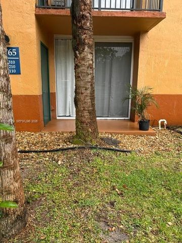 10765 Cleary Blvd 109, Plantation, FL 33324