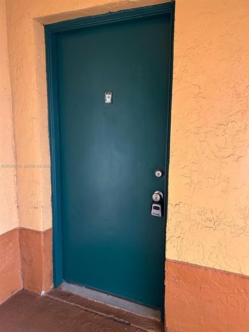 10765 Cleary Blvd 109, Plantation, FL 33324
